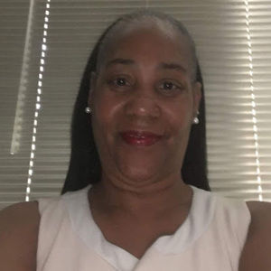 Meet your Posher, Robyn